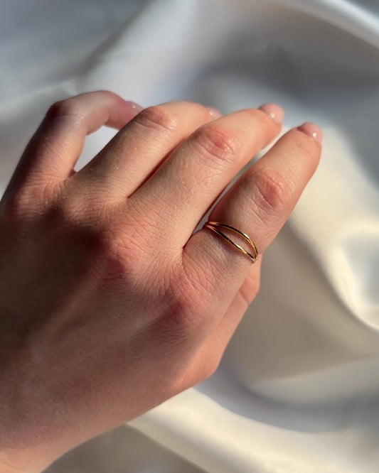 The Entrelacé Ring - 14k Gold Filled Intertwined Ring